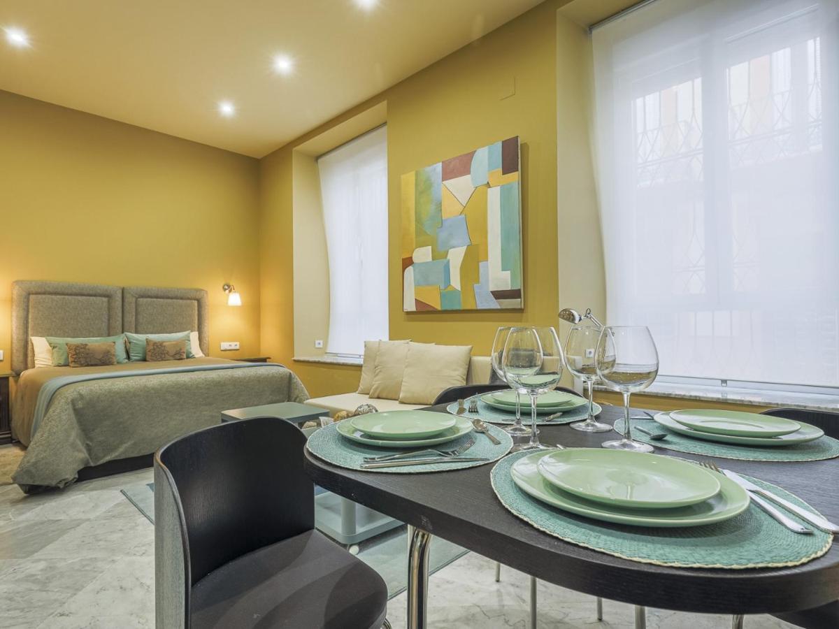 Appartement Tomas De Ibarra à Séville Extérieur photo